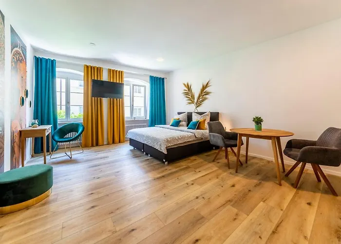 Apartment 10